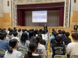 千葉市立おゆみ野南小学校を代表して紫雲校長挨拶