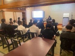 研修中の一般社団法人千葉南法人会青年部会員