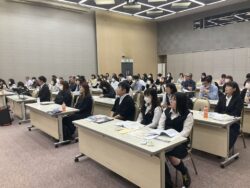 千葉地区・源泉部会合同年末調整説明会受講風景
