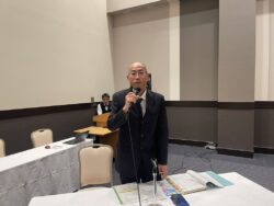 年末調整の仕方について説明中の井上千葉南税務署法人課税第一部門上席調査官