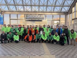 一般社団法人千葉南法人会青年部会確定申告街頭ＰＲ活動風景（２月６日ＪＲ五井駅にて)