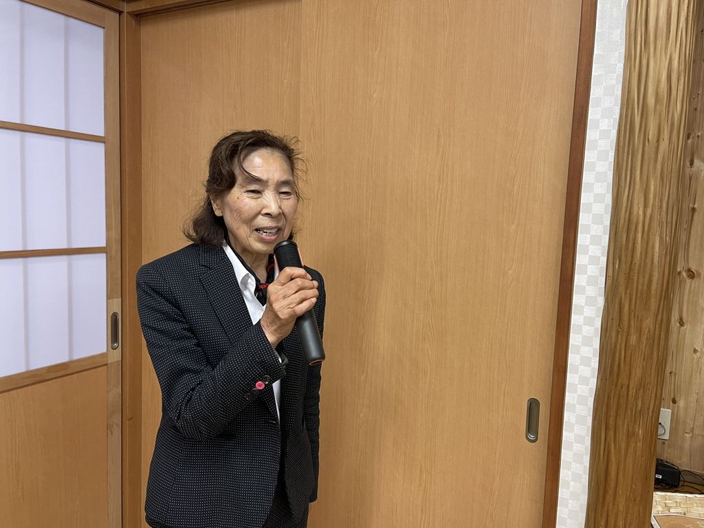 定時総会開会を宣旨中の中西一般社団法人千葉南法人会女性部会副部会長 定時総会開会を宣旨中の中西一般社団法人千葉南法人会女性部会副部会長