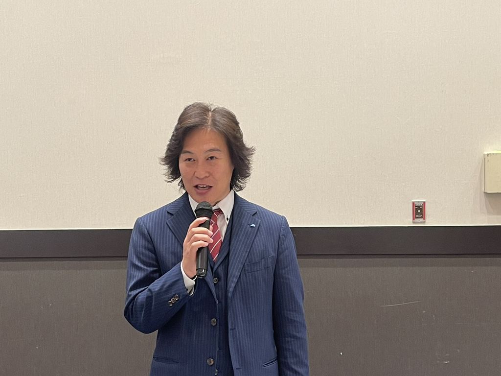 主催者を代表して平田一般社団法人千葉南法人会青年部会長 主催者を代表して平田一般社団法人千葉南法人会青年部会長