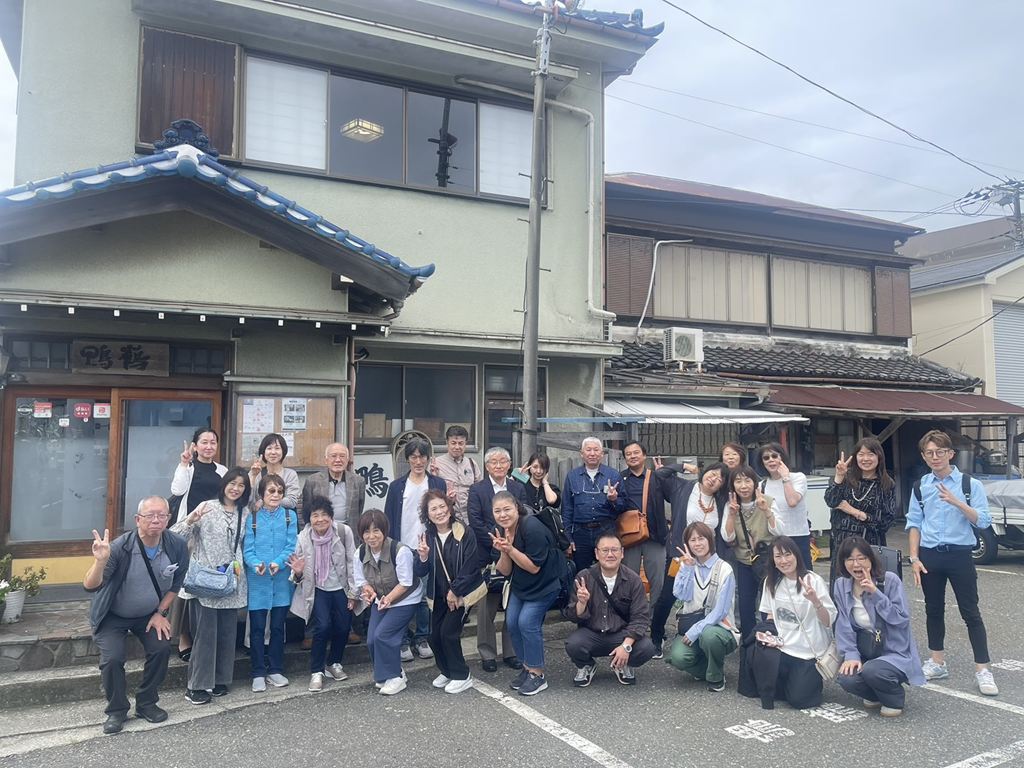 昼食会場「鴨鶴」にて 昼食会場「鴨鶴」にて