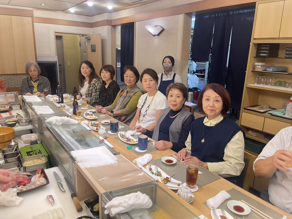 昼食会場「寿司清新館」にて 昼食会場「寿司清新館」にて