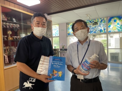 市原市立五井小学校へ支援品贈呈 市原市立五井小学校へ支援品贈呈