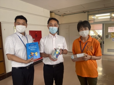 千葉市立宮崎小学校へ支援品贈呈 千葉市立宮崎小学校へ支援品贈呈