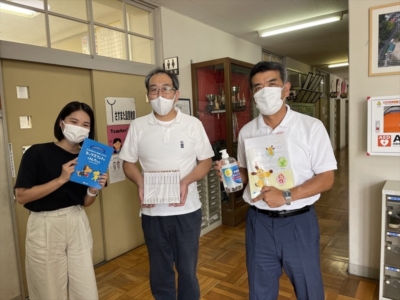 市原市立牧園小学校へ支援品贈呈 市原市立牧園小学校へ支援品贈呈