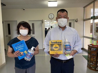 市原市立菊間小学校へ支援品贈呈 市原市立菊間小学校へ支援品贈呈