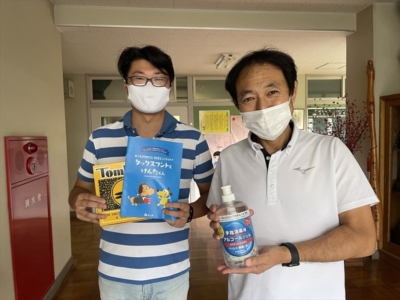 市原市立五所小学校へ支援品贈呈 市原市立五所小学校へ支援品贈呈