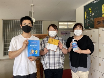 千葉市立大椎小学校へ支援品贈呈 千葉市立大椎小学校へ支援品贈呈