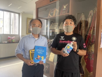 市原市立戸田小学校へ支援品贈呈 市原市立戸田小学校へ支援品贈呈