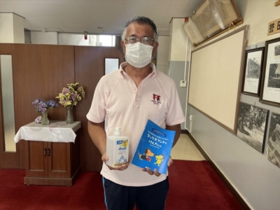 千葉市立誉田小学校へ支援品贈呈 千葉市立誉田小学校へ支援品贈呈