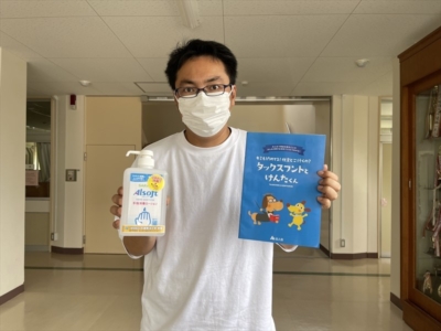 千葉市立生浜東小学校へ支援品贈呈 千葉市立生浜東小学校へ支援品贈呈