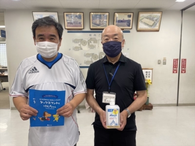 千葉市立あすみが丘小学校へ支援品贈呈 千葉市立あすみが丘小学校へ支援品贈呈