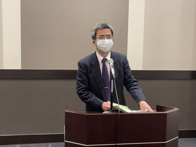 説明中の小堀千葉南税務署法人課税第一部門審理担当上席 説明中の小堀千葉南税務署法人課税第一部門審理担当上席