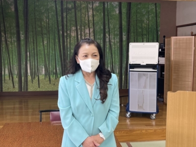 高澤千葉南間税会女性部会長挨拶 高澤千葉南間税会女性部会長挨拶