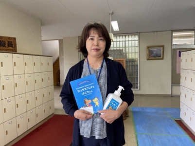 千葉市立大椎小学校へ支援品贈呈 千葉市立大椎小学校へ支援品贈呈