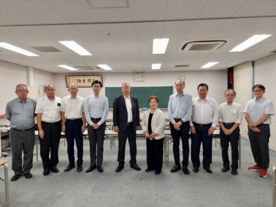 参加者全員で記念撮影 参加者全員で記念撮影