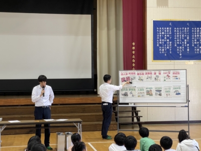 説明中の村田千葉南税務署法人課税第一部門調査官 説明中の村田千葉南税務署法人課税第一部門調査官