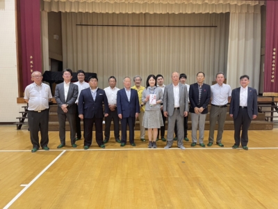 参加者全員で記念撮影 参加者全員で記念撮影