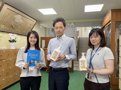 千葉市立川戸小学校へ学校支援品贈呈 千葉市立川戸小学校へ学校支援品贈呈