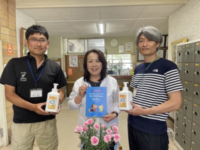 市原市立若葉小学校へ学校支援品贈呈 市原市立若葉小学校へ学校支援品贈呈