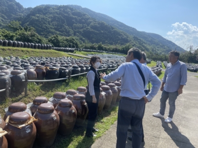 坂本の黒酢見学 坂本の黒酢見学