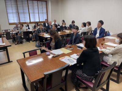 佐藤千葉南税務署長との懇談会風景 佐藤千葉南税務署長との懇談会風景