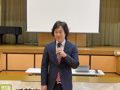 法人会を代表して平田一般社団法人千葉南法人会青年部会長挨拶 法人会を代表して平田一般社団法人千葉南法人会青年部会長挨拶