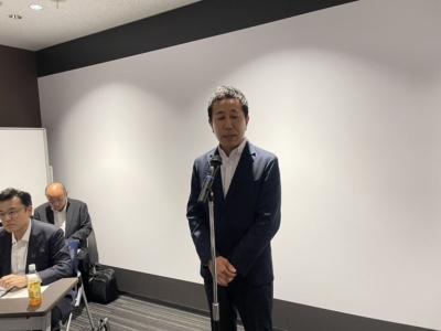 第2部定時総会開会を宣旨中の原田一般社団法人千葉南法人会青年部会副部会長 第2部定時総会開会を宣旨中の原田一般社団法人千葉南法人会青年部会副部会長